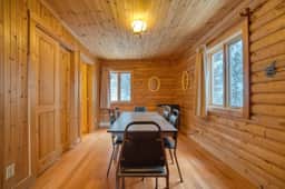 Loup | private spa | Ski-in/out | 16 Guests - Image 5
