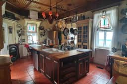 1898 Victorian Manor with Spa (5 acres) - Image 5