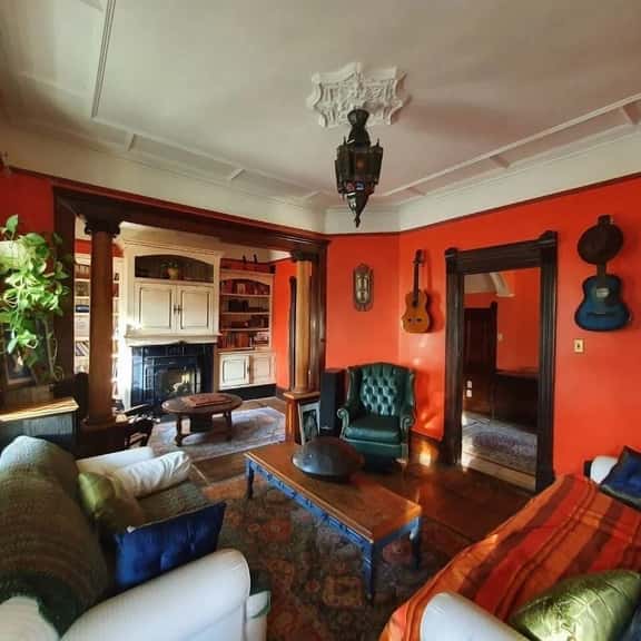 1898 Victorian Manor with Spa (5 acres) - Image 1