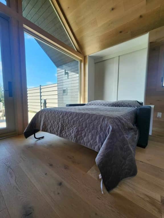 Jolie Vie Wellness Retreat | Metal Tiny Home #3 - Image 4