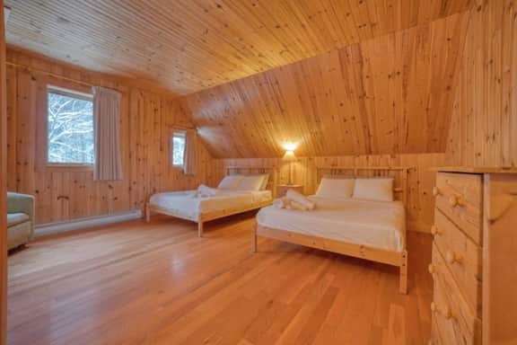 Loup | private spa | Ski-in/out | 16 Guests - Image 3