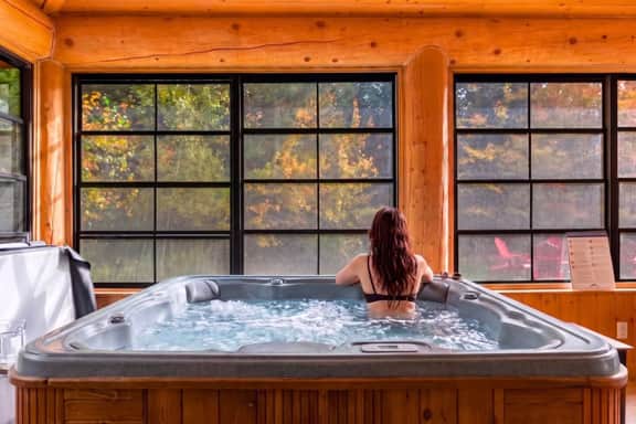 Serenity | Private Spa & Sauna |Pool, Lake, Gym - Image 2