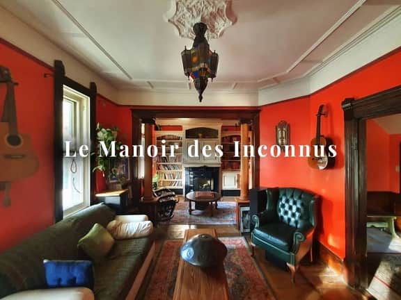 1898 Victorian Manor with Spa (5 acres) - Image 3